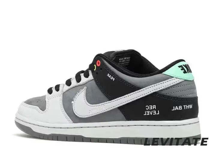 Nike SB Dunk Low VX1000 Mens