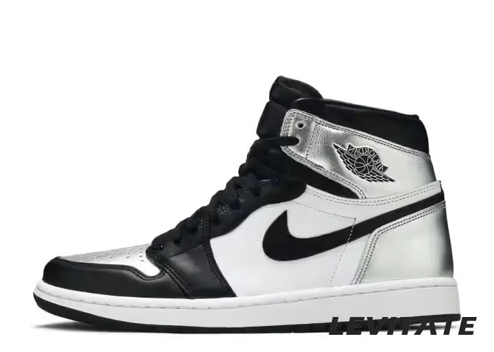 Nike Air Jordan 1 Retro High 'Silver Toe' Womans