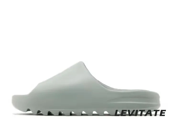 Yeezy Slide "Salt"